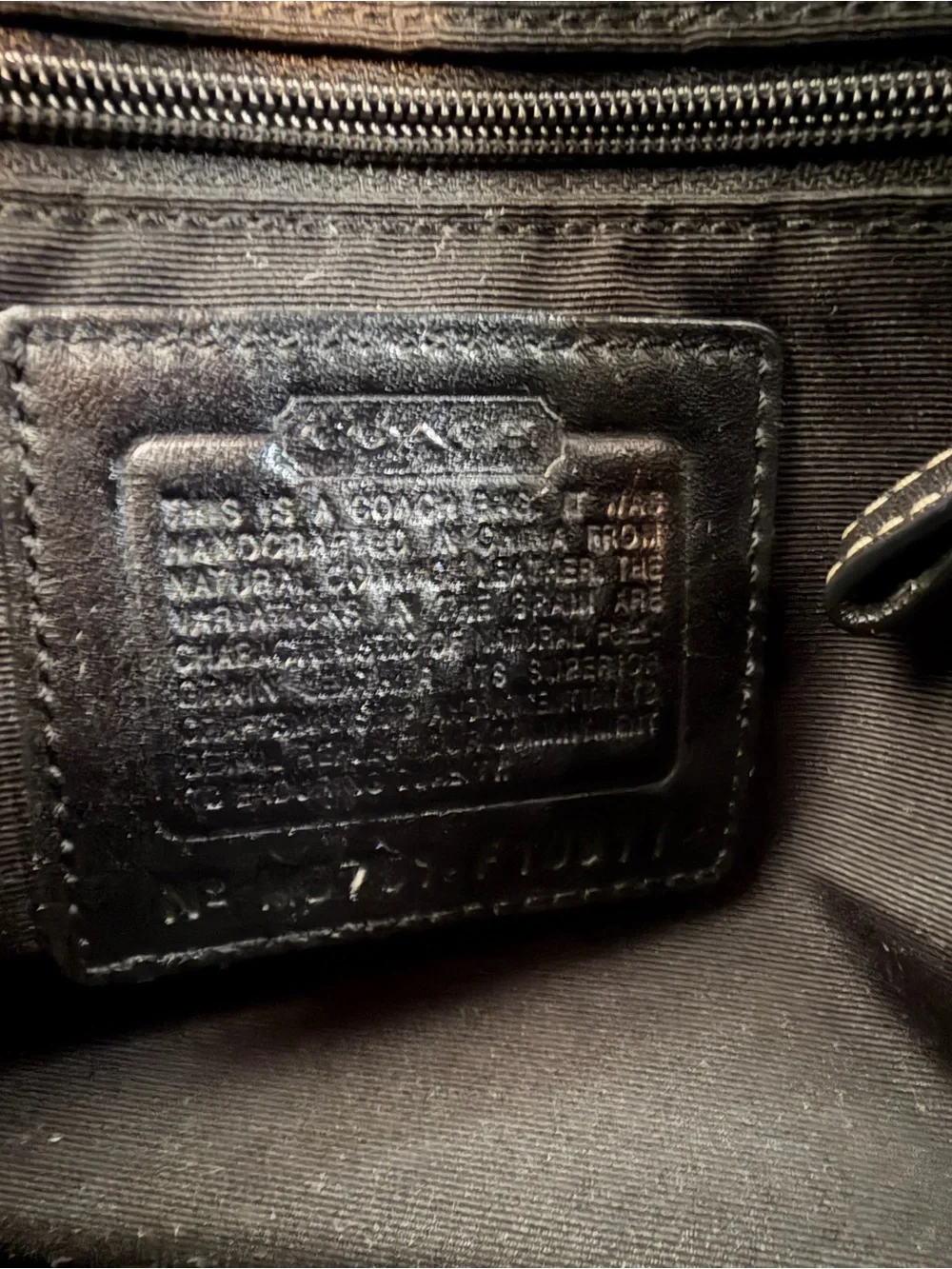 Vintage Y2K Coach Soho F10911 Black Leather Buckle Carryall Shoulder Bag